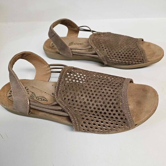 Earth Origins "Hadley" Slip On Sandals - Picture 1 of 10